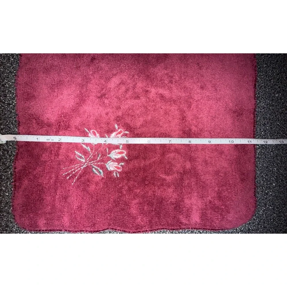 Vtg Embroidered JC Penny's Home Collection Maroon  Towels 2 Bath /2 Hand/ 2 Wash
